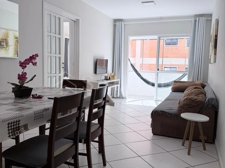 Apartamento à venda 3 dormitórios na Barra Sul