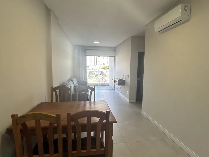 Apartamento aluguel anual 2 dormitórios em Nações