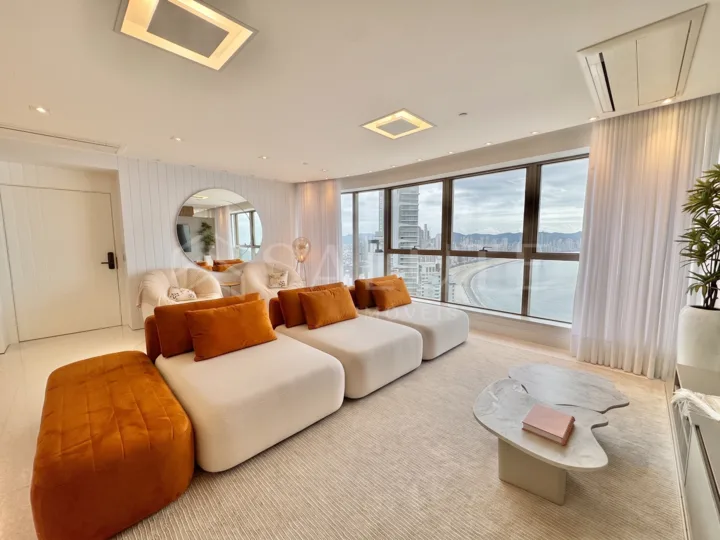 Apartamento à venda 4 suítes na Barra Sul