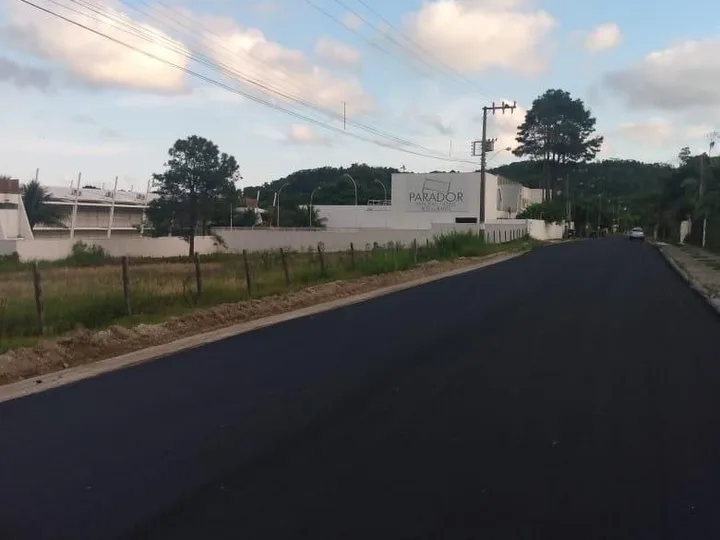 Terreno de 514m² a 150m do mar