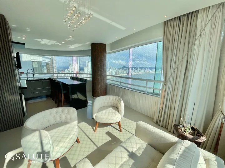 Apartamento aluguel anual 3 suítes Barra Sul.