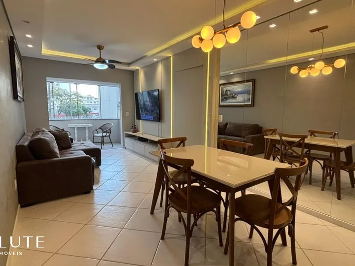 Apartamento à venda 2 dormitórios na Barra Sul