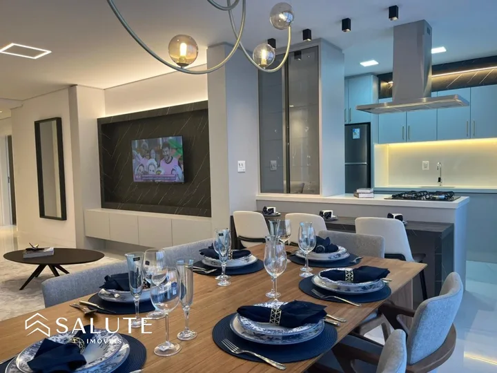 Apartamento à venda 3 suítes no Centro