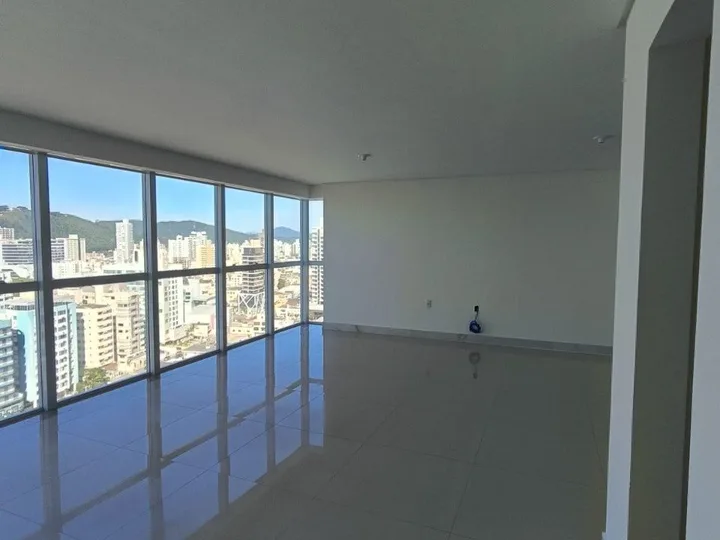 Sala comercial aluguel anual no Centro
