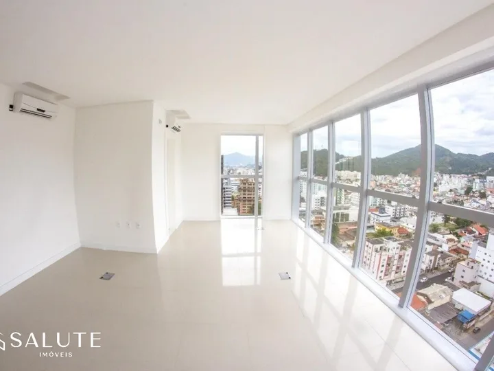 Casa 5 dormitórios em Condomínio Caledônia Camboriú