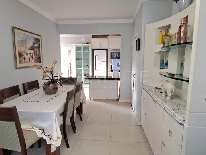 Apartamento para alugar 2 dormitórios Barra Norte.
