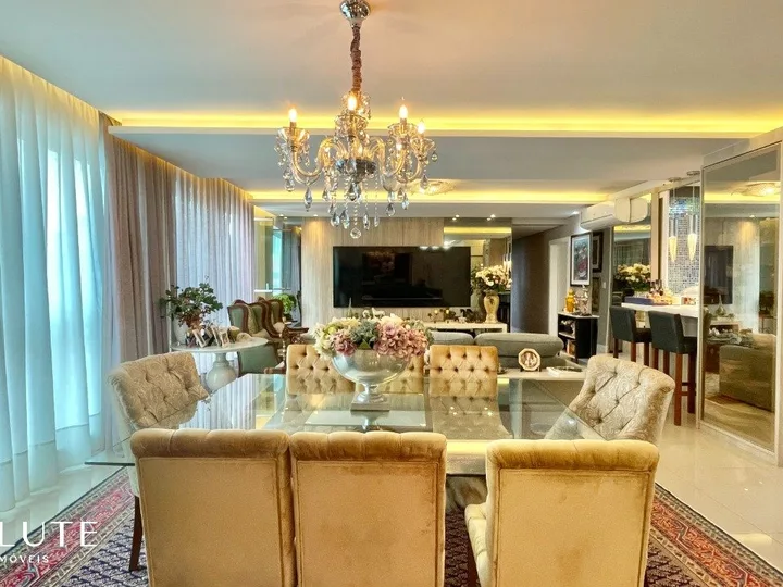 Apartamento à venda 4 Dormitórios Barra Sul