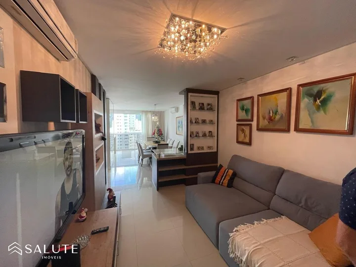 Apartamento à venda com 3 dormitórios no Pioneiros