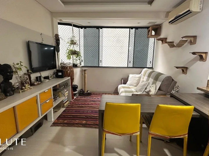Apartamento à venda 02 Dormitórios no Centro