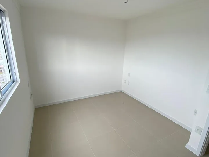Apartamento com 1 Suíte á Venda no Centro