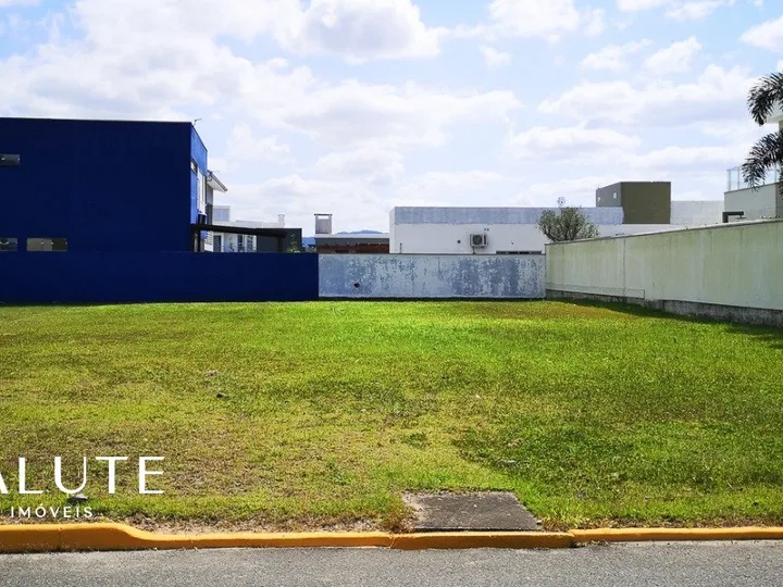 Terreno em Condomínio Caledônia Camboriú