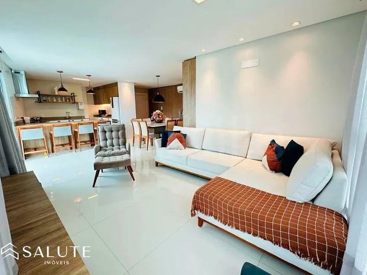 Apartamento à venda com 3 suítes no Centro