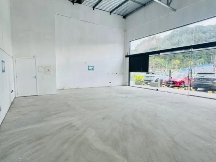 Sala comercial aluguel anual no Centro