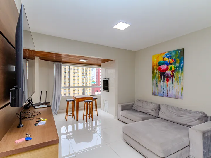 Cobertura Duplex aluguel 4 dormitórios na Barra norte