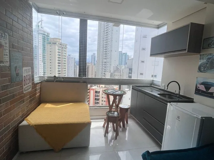 Apartamento 2 dormitórios Frente Mar