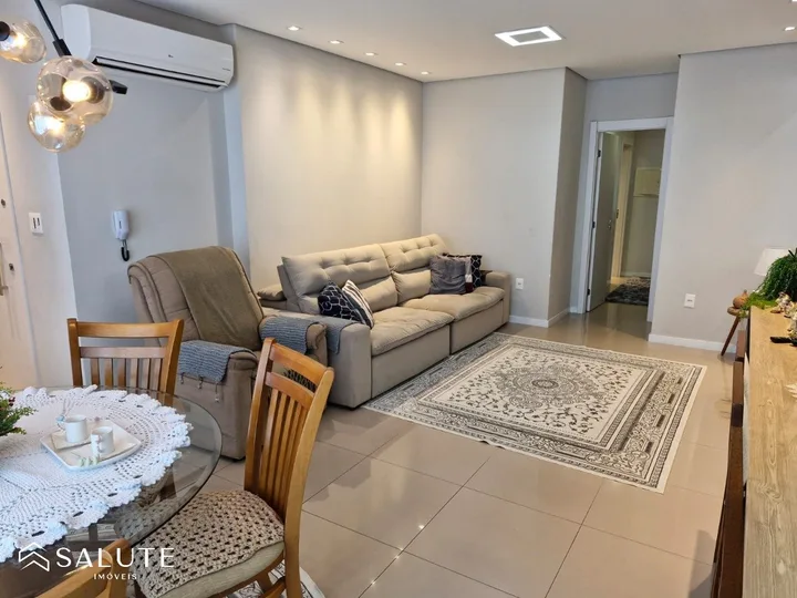 Apartamento à venda com 3 dormitórios Barra Sul