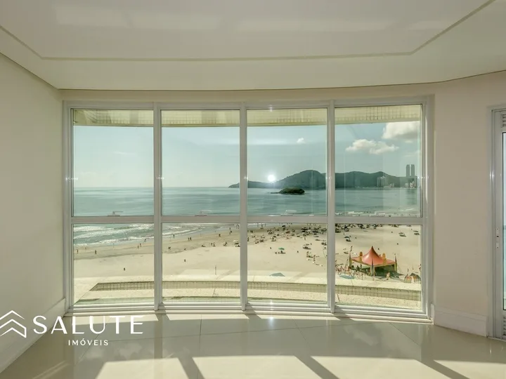 Apartamento Frente Mar à venda 3 suítes no Centro