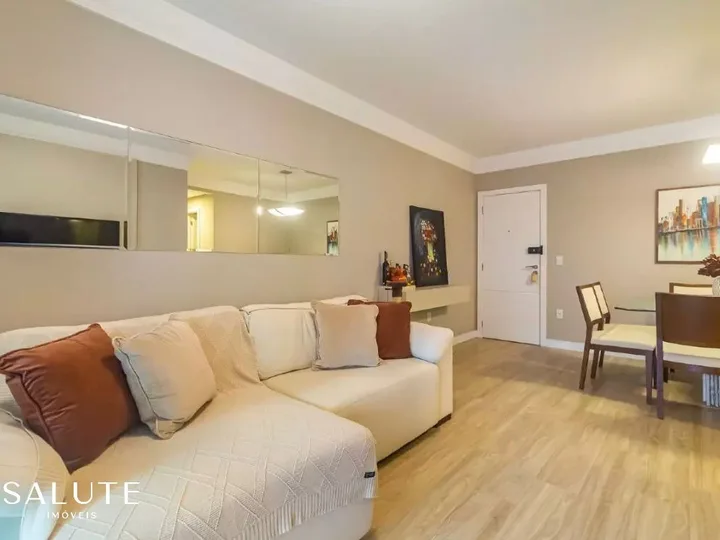 Apartamento à venda com 3 suítes no Centro