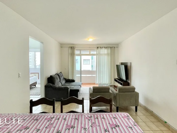 Apartamento à venda com 2 dormitórios no Centro