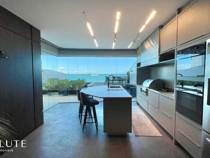 Apartamento aluguel anual 4 suítes na Barra Sul