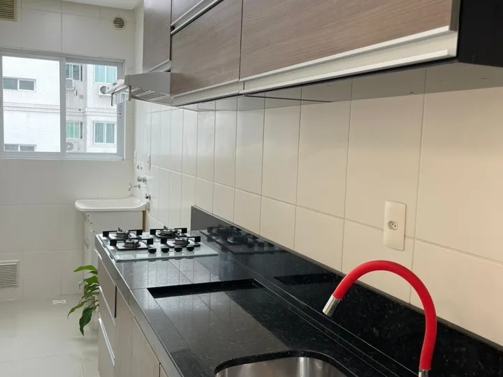 Apartamento 1 dormitório à venda nas Nações
