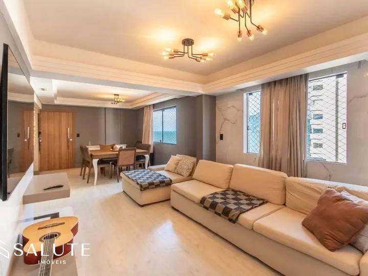 Apartamentos à venda 3 dormitórios na Barra Sul