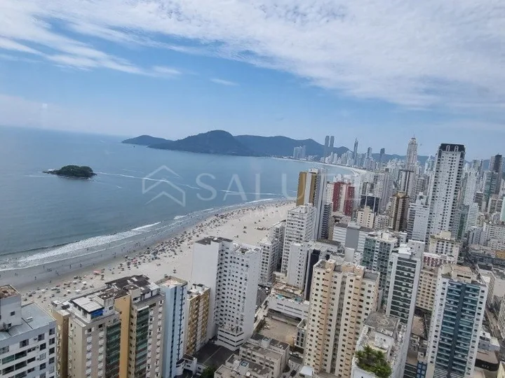 Apartamento em Itapema com 3 suítes sendo 2 Demi