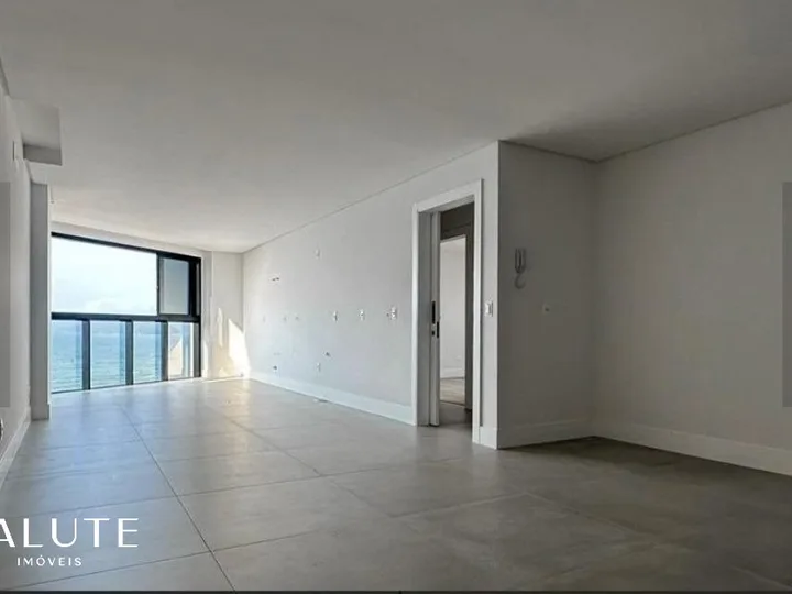 Apartamento à venda com 3 suítes em Porto Belo