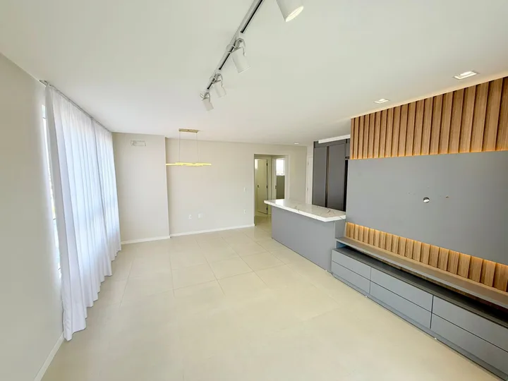 Apartamento à venda 2 dorm. em Camboriú