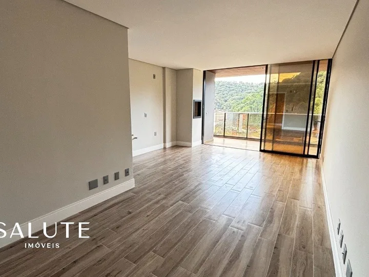 Apartamento à venda 2 suítes no Centro