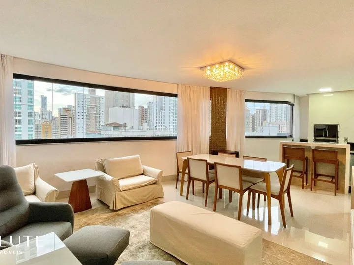 Apartamento aluguel anual 3 suítes no Centro