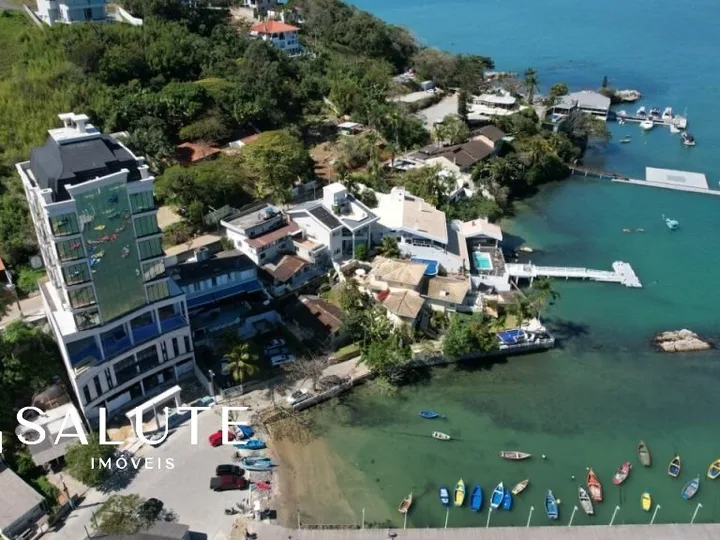 Apartamento frente mar em Itapema 4 suítes
