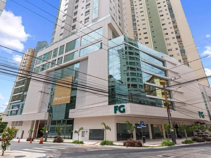 Apartamento à venda com 4 suítes na Barra Norte