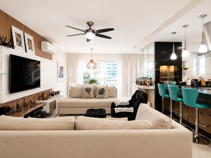 Apartamento aluguel anual 3 suítes no Centro