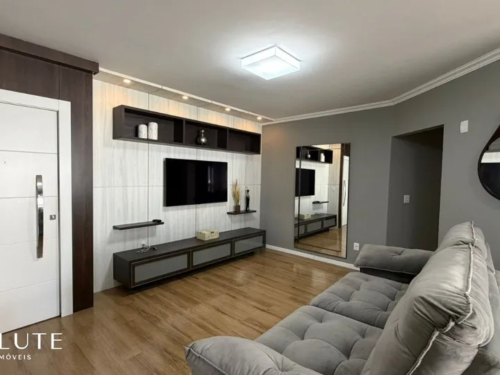 Apartamento à venda com 3 dormitórios no Centro