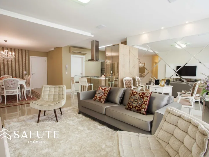 Apartamento à venda 3 Suítes no Centro