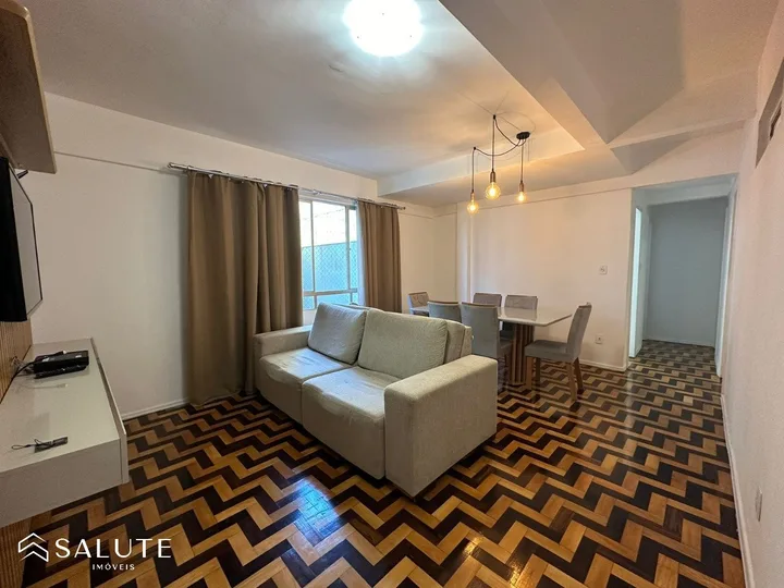 Apartamento à venda com 2 dormitórios no Centro