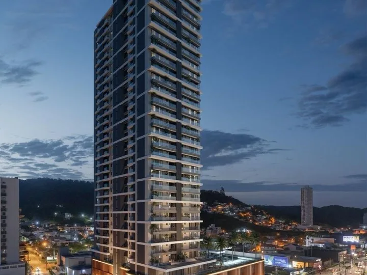 Excelente Apartamento na Praia Brava
