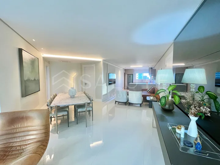 Apartamento à venda 3 suítes no Centro