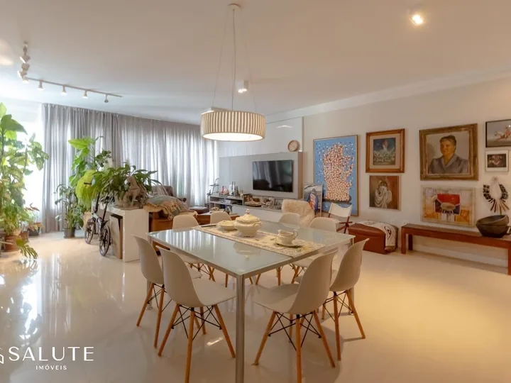 Apartamento à venda com 3 suítes no Centro