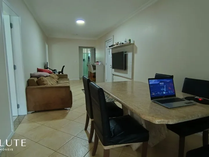 Apartamento à venda 3 dormitórios na Barra Sul