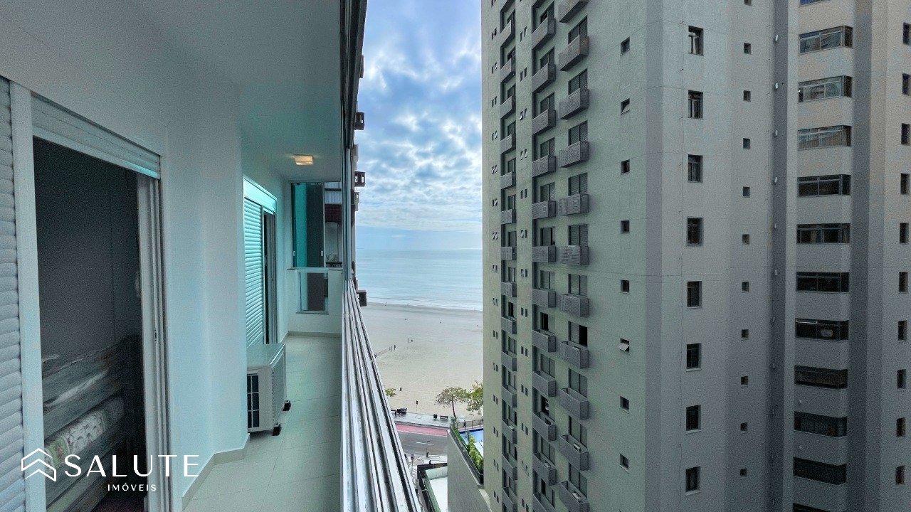 Apartamento à venda 3 dormitórios na Barra Sul