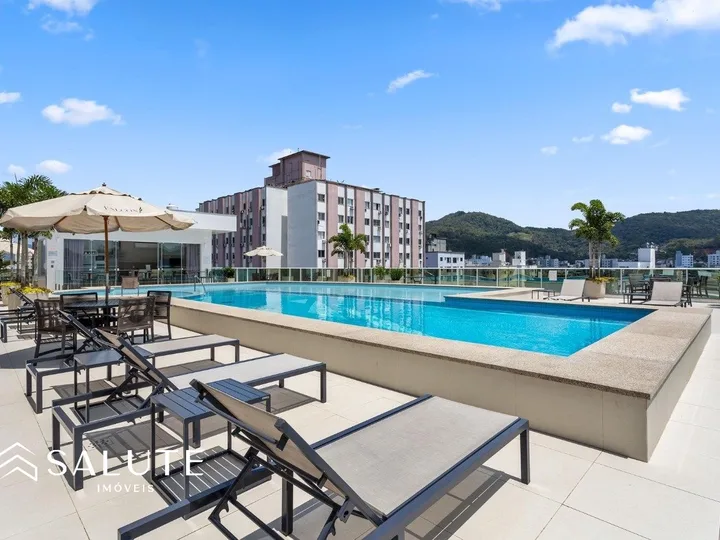 Apartamento à venda 4 dormitórios na Barra Norte