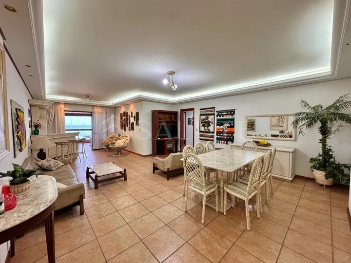 Apartamento à venda 3 dormitórios na Barra Norte