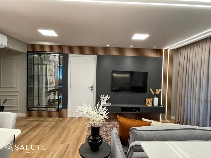 Apartamento à venda 2 dormitórios na Barra Sul