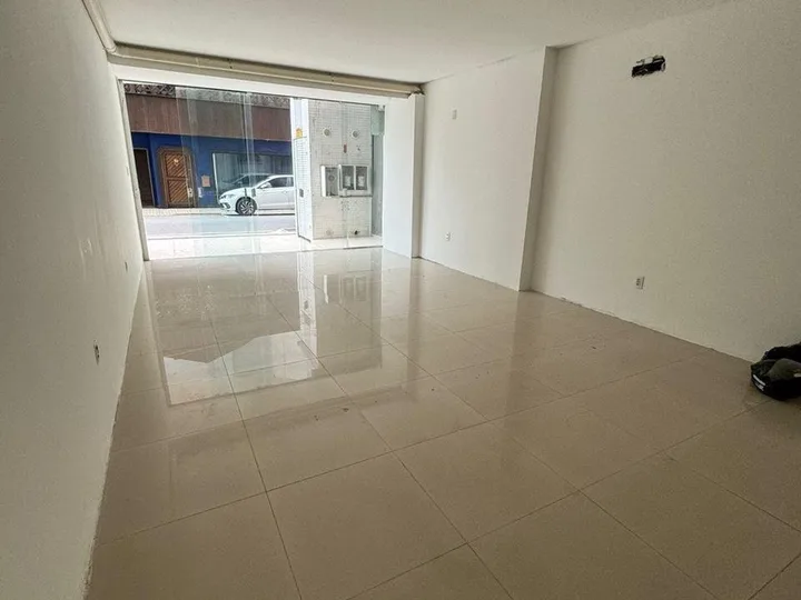 Sala comercial aluguel anual no Centro