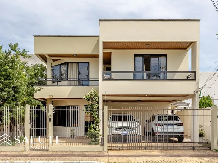 Casa com 2 Suítes