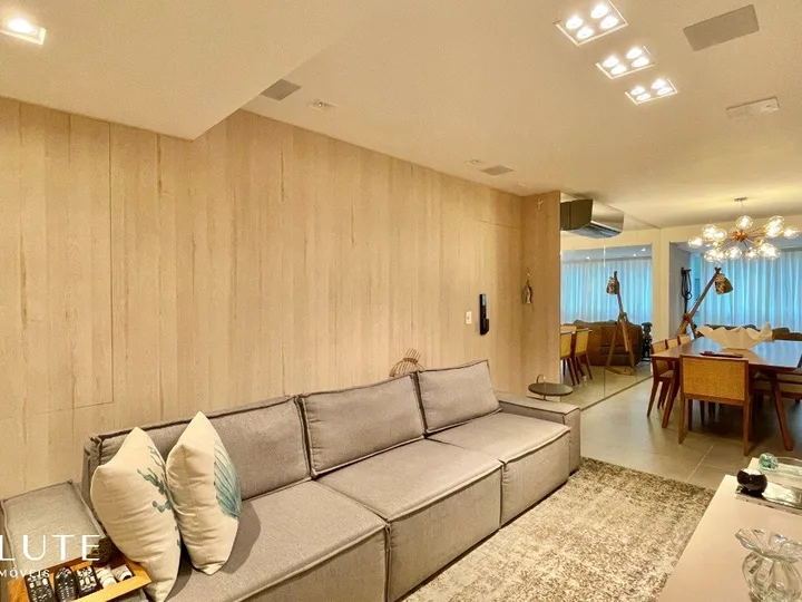 Apartamento à venda 3 dormitórios na Barra Sul