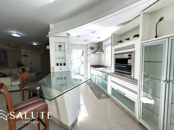 Apartamento à venda 3 dormitórios no Centro