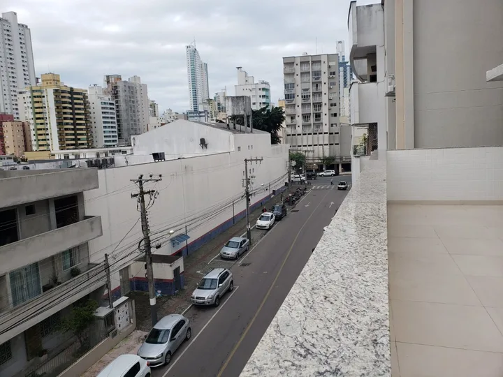 Apartamento diferenciado com 2 quartos nas Nações
